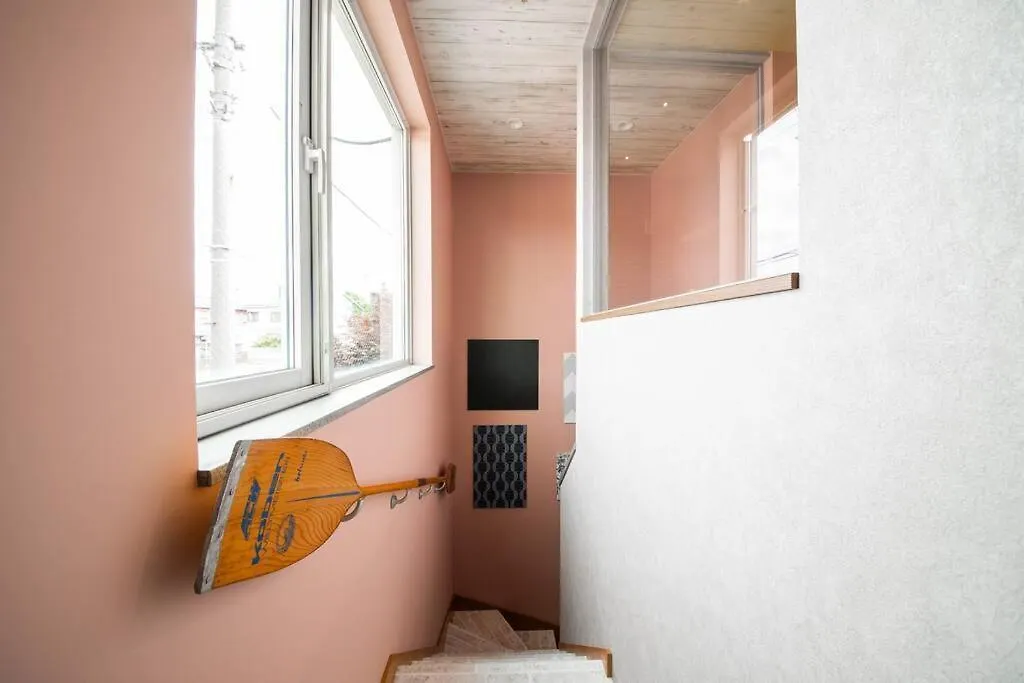 The Beehive Otaru Villa 0*,