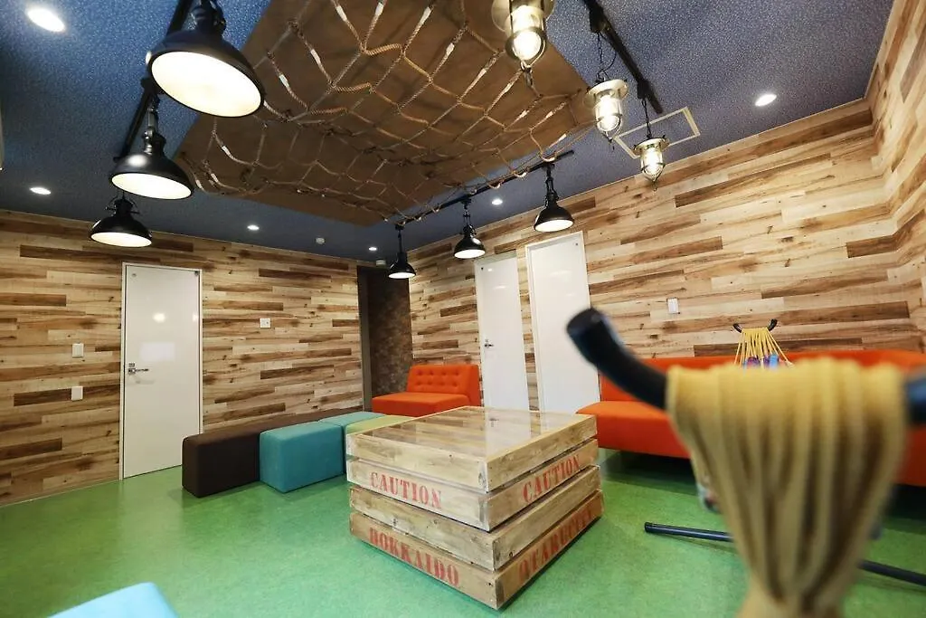 The Beehive Otaru Villa